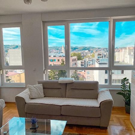 Apartamento Stan Na Dan Bella Banja Luka Exterior foto