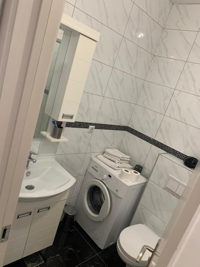 Apartamento Stan Na Dan Bella Banja Luka Exterior foto